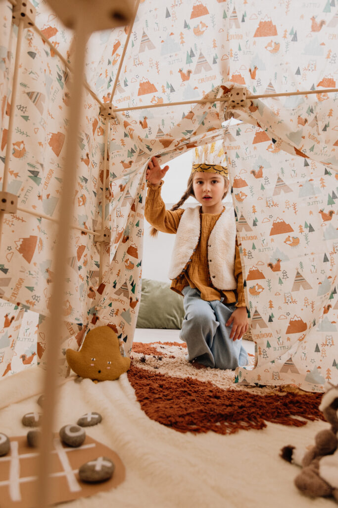 Tesatura Foxes & Teepees compatibila Sarbakane Toys – imagine 4