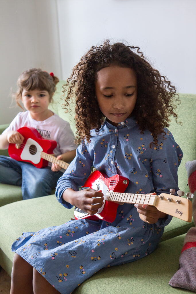 Mini Acoustic | Rosu | 3+ ani – imagine 6