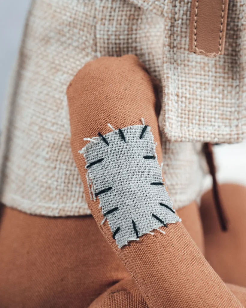 Lampa Charles - urs decorativ – imagine 3