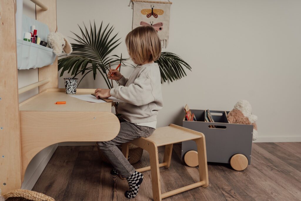 Set Masă și Scaun pentru Spalier – imagine 7